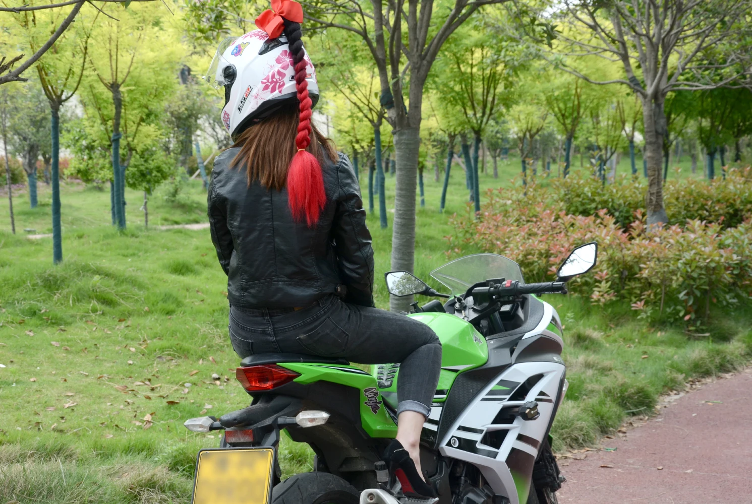 Свободный стиль, Женский мотоциклетный шлем, косички, для женщин, мото, байкер, Джамбо, косичка, шлем в стиле рок, панк, украшение своими руками