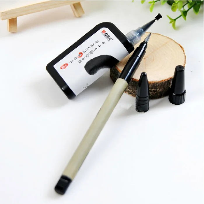 

M&G Medium Regular Script Refillable Calligraphy Brush Pen with 25ml Black ink Set