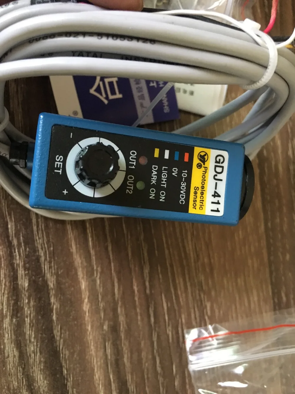 GDJ-411BG photoelectric sensor switch Making electromechanical blue and green light source цена GDJ-411BG photoelectric sensor switch Making electromechanical blue and green light source цены онлайн