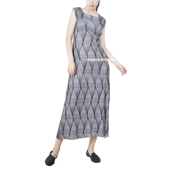

Printed fold small square collar sleeveless dress long dress elegant and generous free shipping