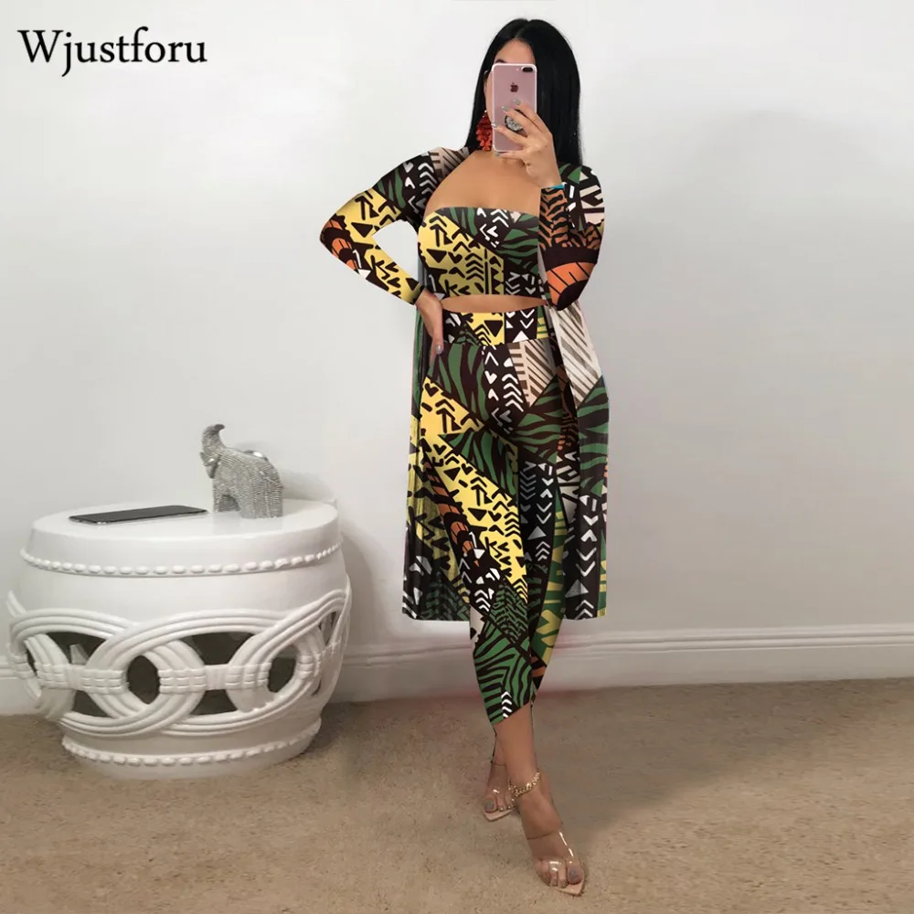 Tsuretobe Autumn Printed Elehant Two Piece Set Women Wrapped Chest Tops And Fashion Capri Pants Floral Casual Tracksuit Female