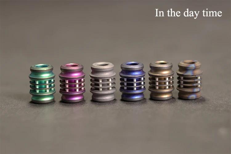 V DIY التيتانيوم سبائك TC4 سكين الخرز الحبل Paracord حبل في الهواء الطلق التخييم الذاتي مضيئة 25 سنوات المعلقات EDC متعددة أدوات جديد!