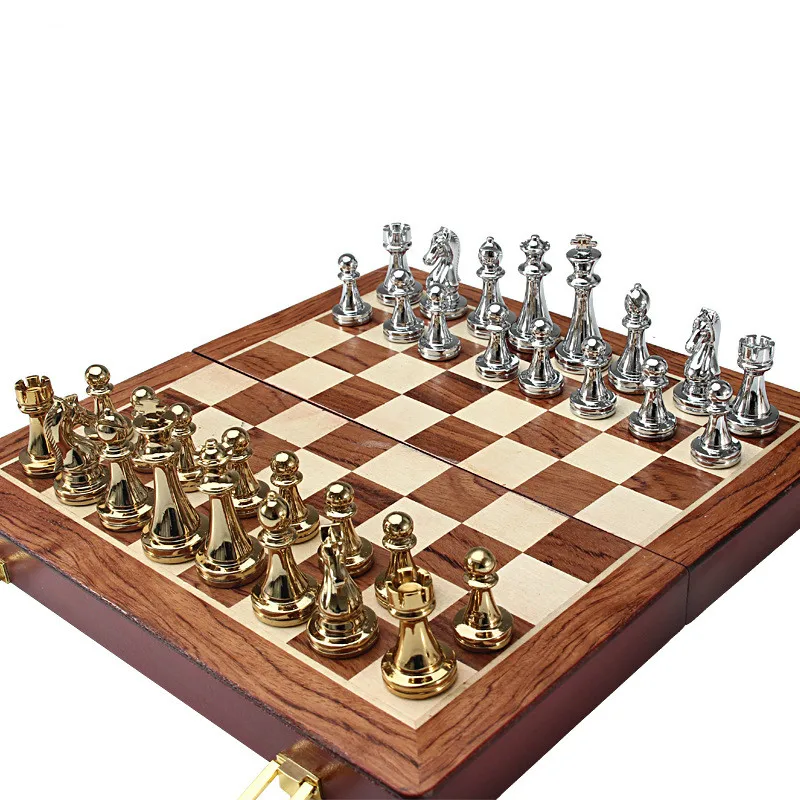 

European Chess Zinc Alloy Simple Gold and Silver Chess Board Chess Set 6.7cm
