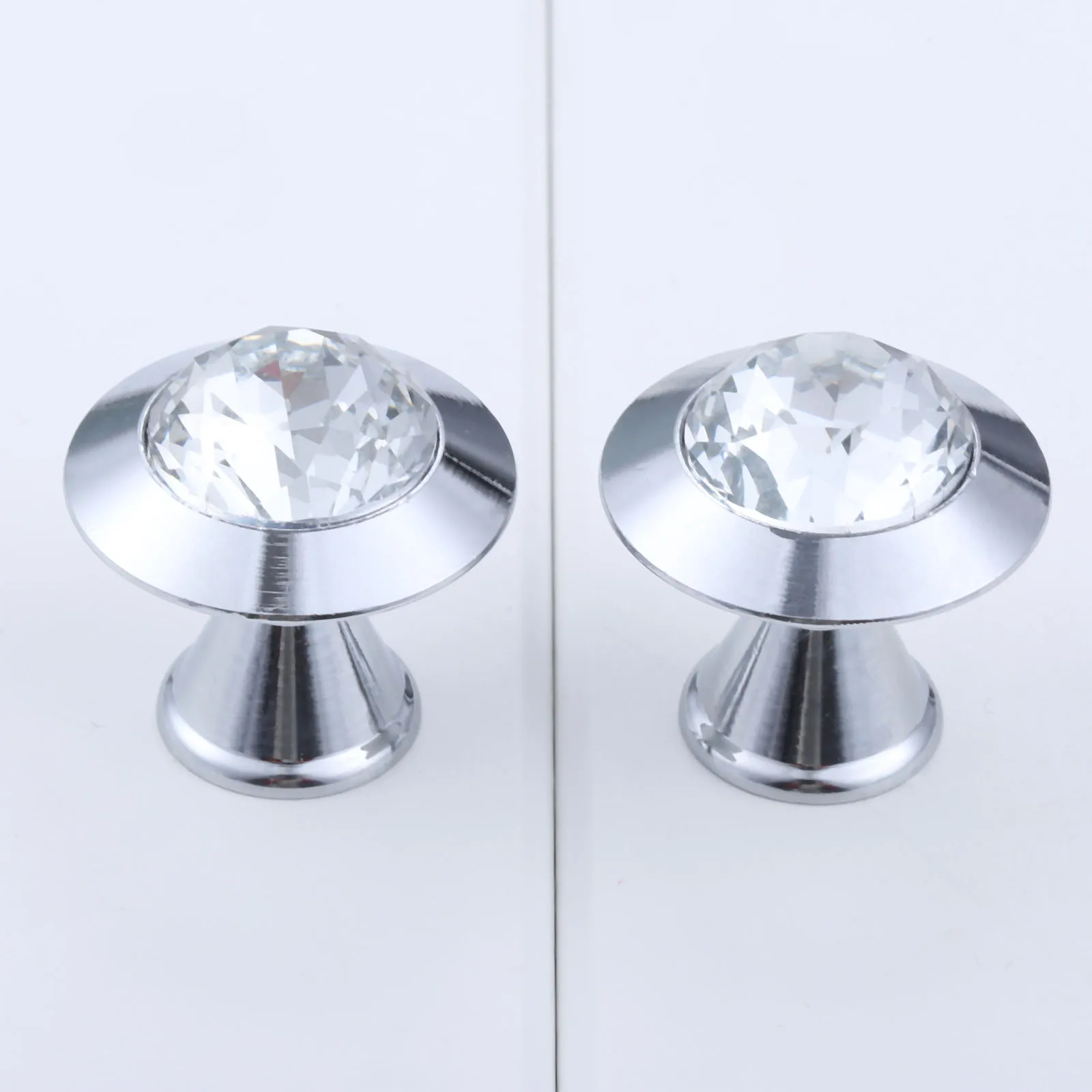 DRELD 1pc 30*32mm Clear Diamond Crystal Glass Knobs Furniture Handles