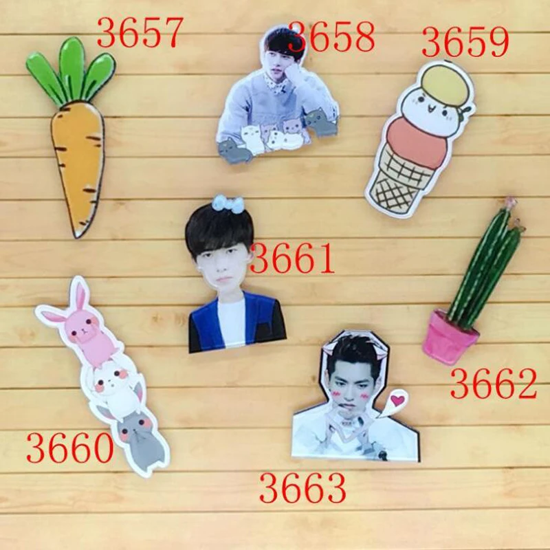 

1 PC Acrylic Brooches Cartoon Carrot Cactus Kris Yangyang Brooches Backpack Student Clothes Brooches Pins Bag Decor Brooch Badge