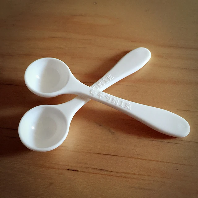 Free Shipping 100pcs 1g Professional Plastic 1 Gram Scoops/Spoons For