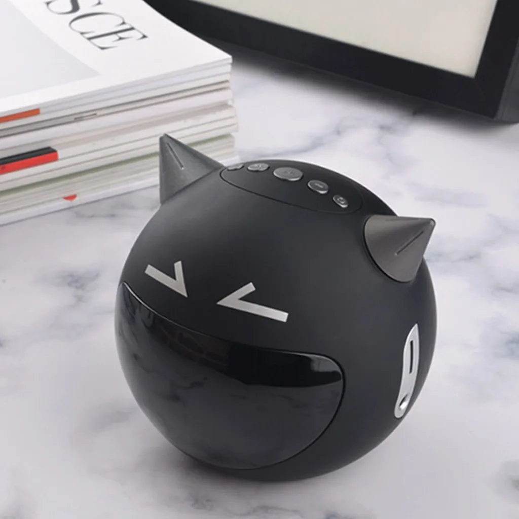 M8 в виде маленького дьявола, тяжелый динамик bluetooth Поддержка пение замок радио новые лидер продаж; Новинка модные Прямая