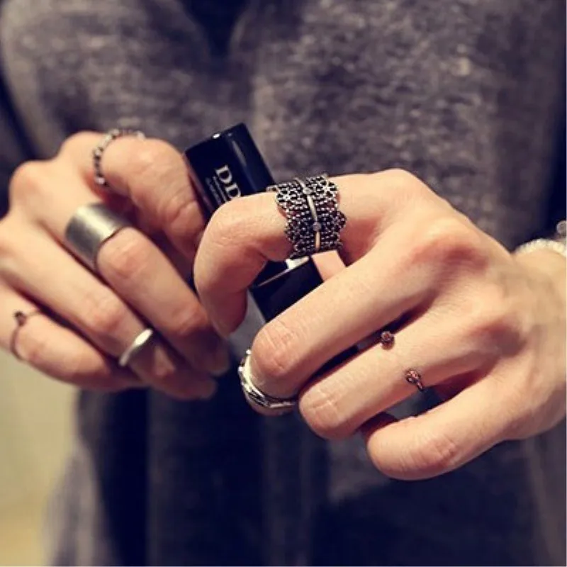 

C438 European 2pcs/set Men Punk Anillo Knuckle Fashion Vintage Crystal Hollow Open Finger Rings For Women Wedding Jewelry Gift