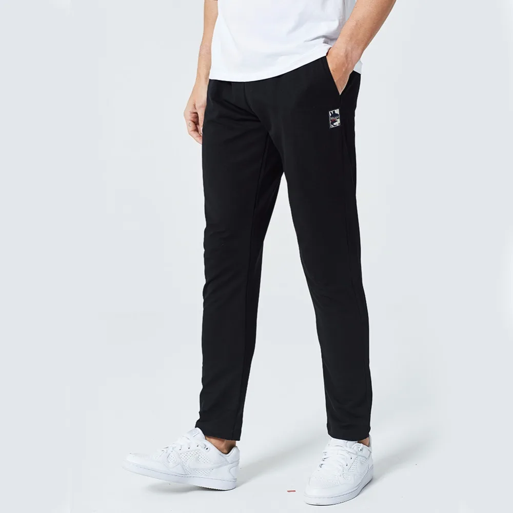 2019 الرجال السراويل الصلبة فضفاض السراويل المرنة القطن صالح سليم بنطلون ركض Sweatpants عارضة الأزياء السراويل الترنك للذكور