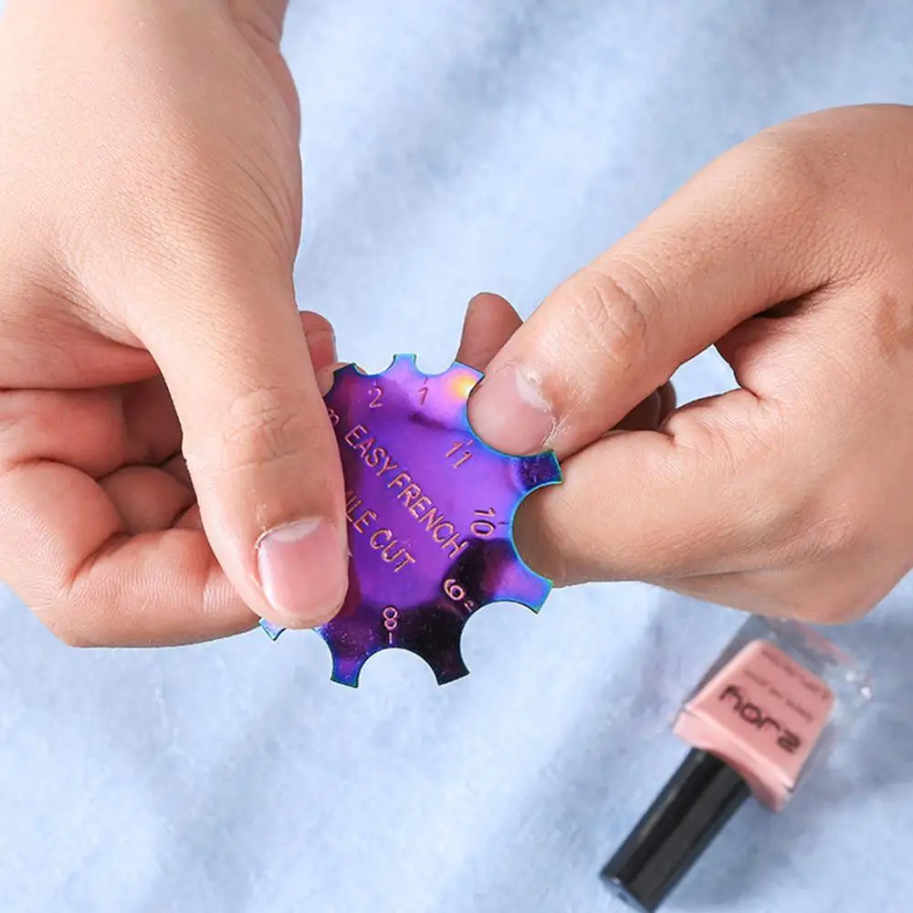 

Easy French Line Edge Nail Tool Cutter Nail Stencil Edge Trimmer Multi-size Guides Manicure Nail Art Styling Tool