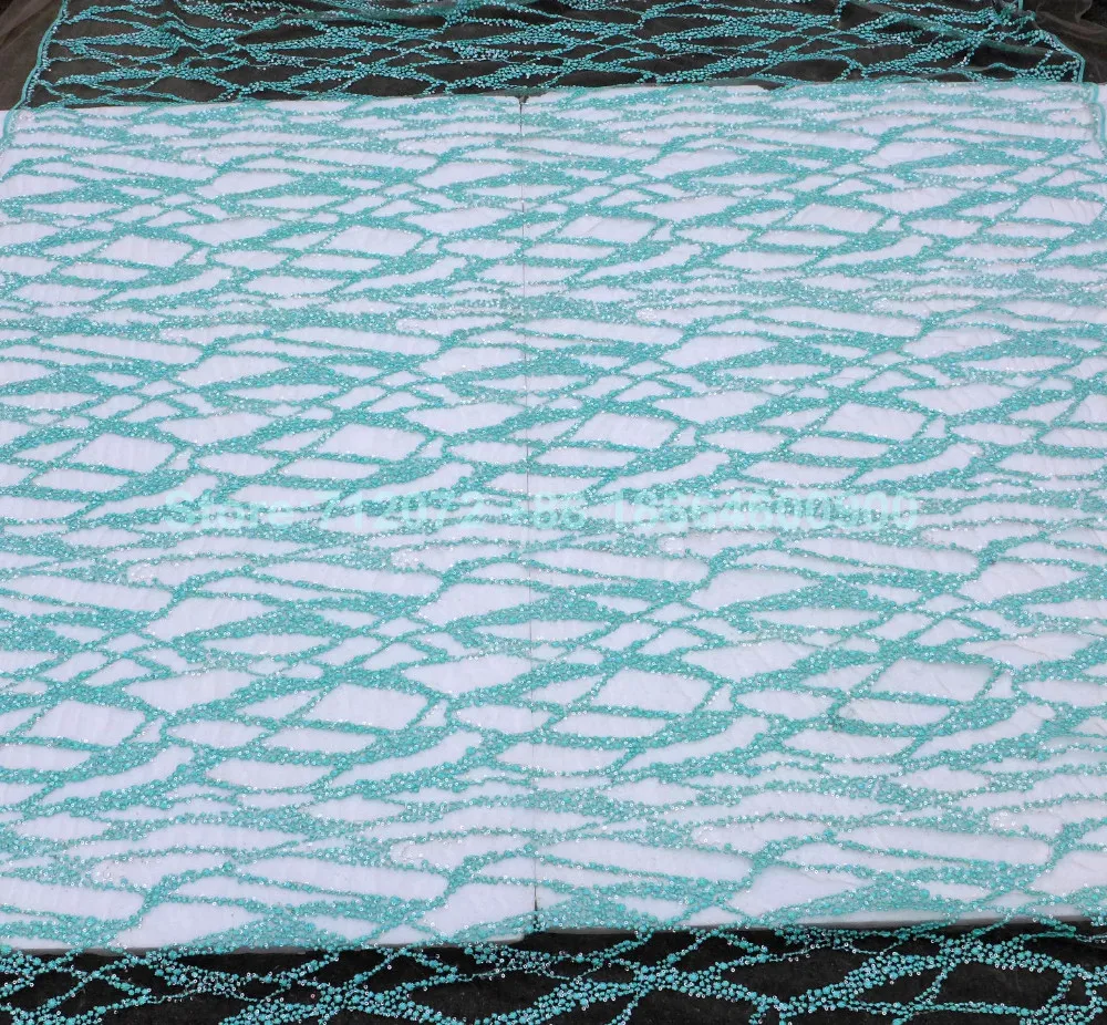 L1290404