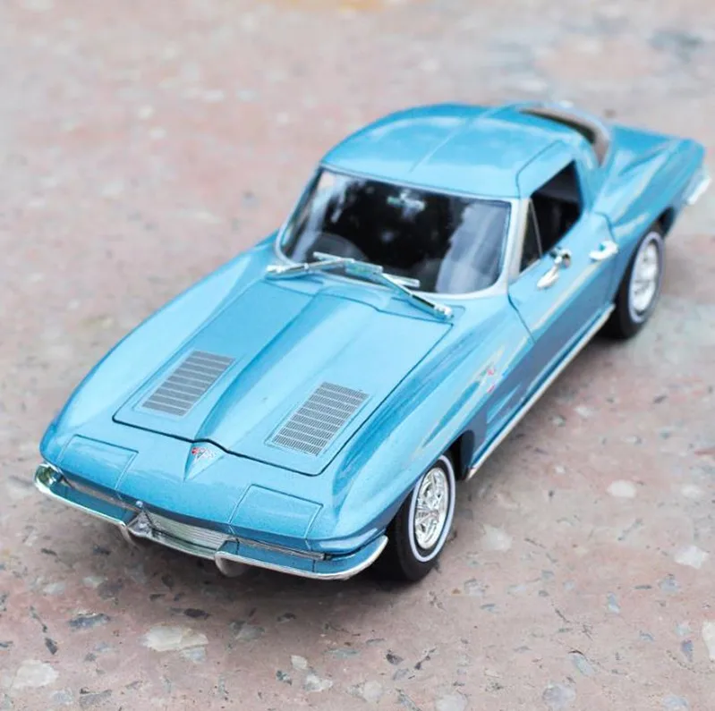 Chevrolet Corvette 1963 1:24 advanced сплава автомобиля Модель Отлитая под давлением Металл Модель игрушечных автомобилей Коллекция Модель Бесплатная