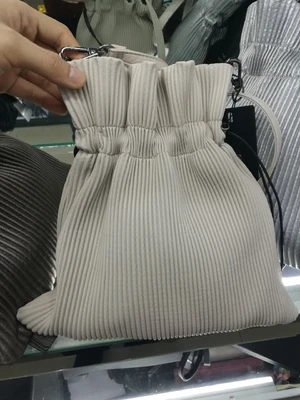 white Роскошная женская сумка, дизайнерская брендовая сумка на плечо, женская сумка-мешок на шнурке, сумка-мешок из искусственной кожи, сумка через плечо - Цвет: white