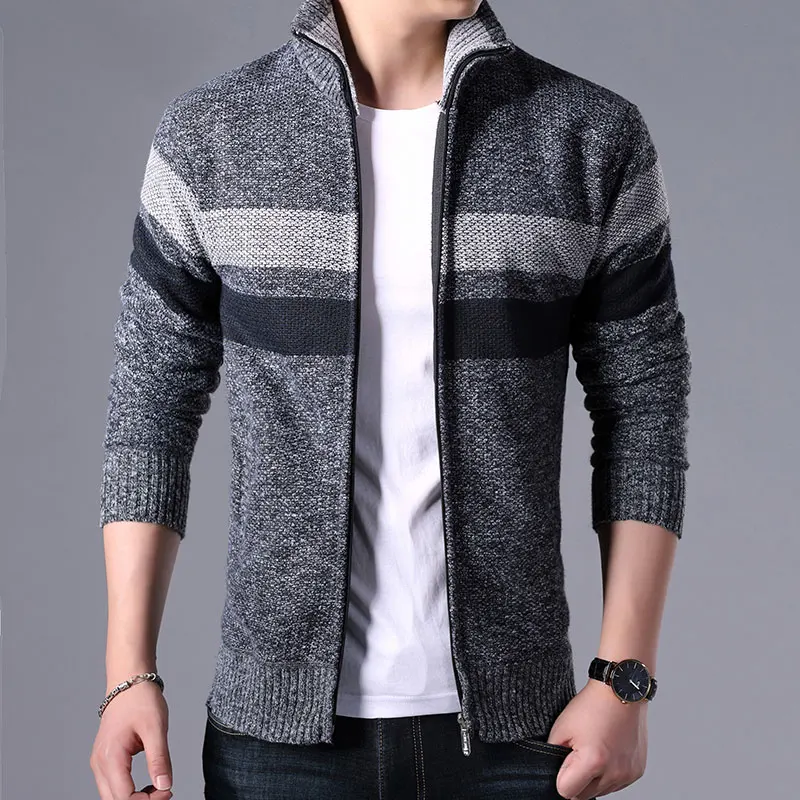 2019 autumn and winter stitching lapel plus velvet thick sweater coat casual hit color warm slim knit cardigan men's sweater