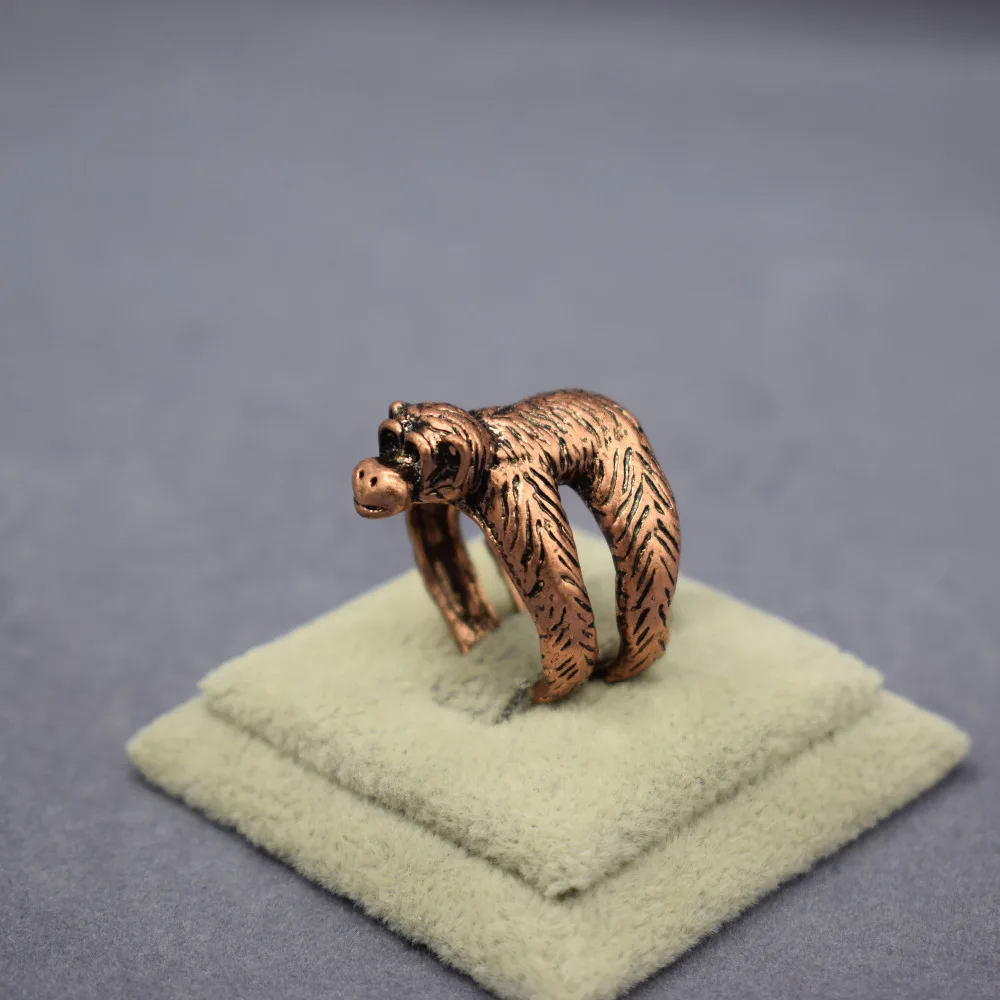 Vintage-Chimpanzee-Rings-Fashion-Retro-Style-Adjustable-Gorilla-Rings-Women-Men-Jewellery (3)