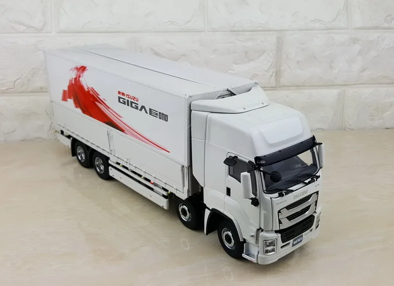 Изысканная модель из сплава в подарок 1: 1 ISUZU GIGA 4X2 Van Express контейнерный грузовик