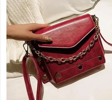 

2018 new wave Korean version of the wild Messenger shoulder portable fashion small square bag.