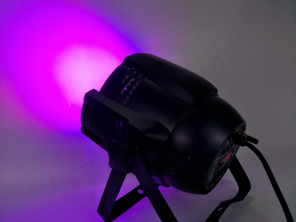 Controle sem Fio 4 Pçs e lote Projetor Interior 18x18 w 6in1 Rgbwa uv Levou Luz Par Led Pode Par Zoom 13 High Quality uv led par