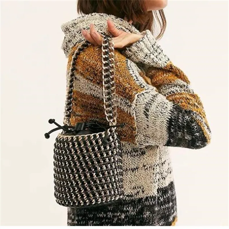 

2019 Woman Beach Woven Straw Weaving Shoulder Bag Ladies Trendy Summer Bucket Bag Hand Beach Lady Travel Bag Holiday