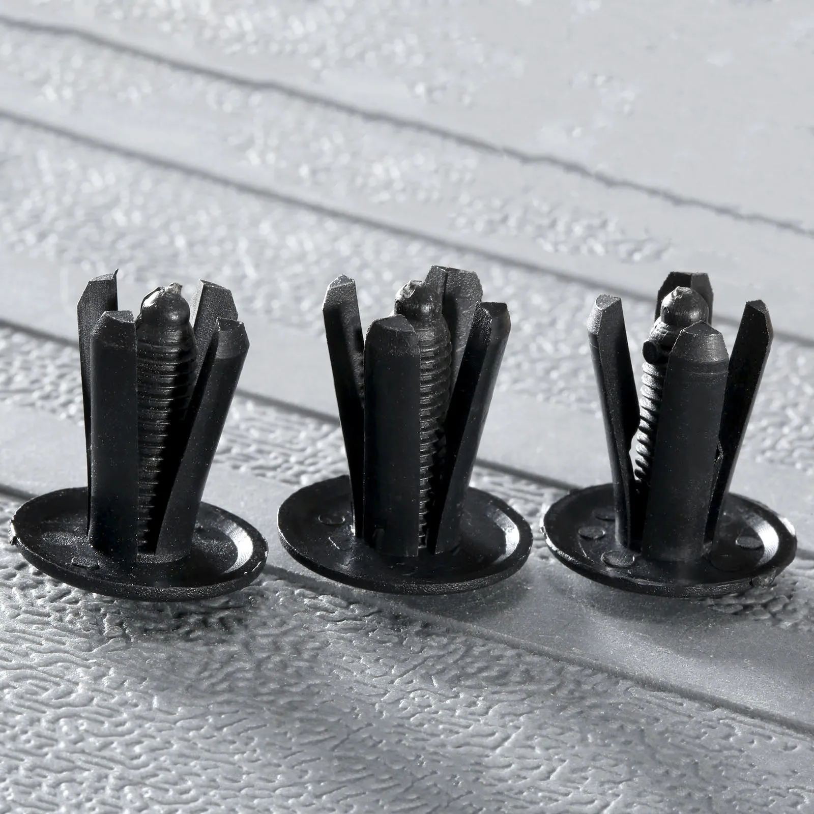 

50Pcs/bag Car Motorcycle Fairing Clips Rivets Fit for 8mm Hole Fastener Panel Black Car Bumper Door Trim Fender Plastic Clips