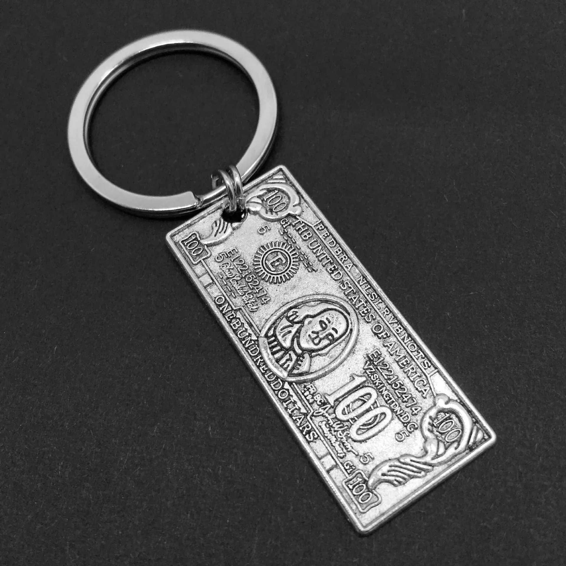 

Ancient Silver Money Dollar Currency Modeling Alternative Creative Personality Keychain Keyring New Style Popular Women Men Gift