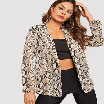 

Paris Girl Women's Jacket Is A Long-sleeved Sport Coat Paired With A Printed Sport Coat And Fall Work Clothes For Working Women