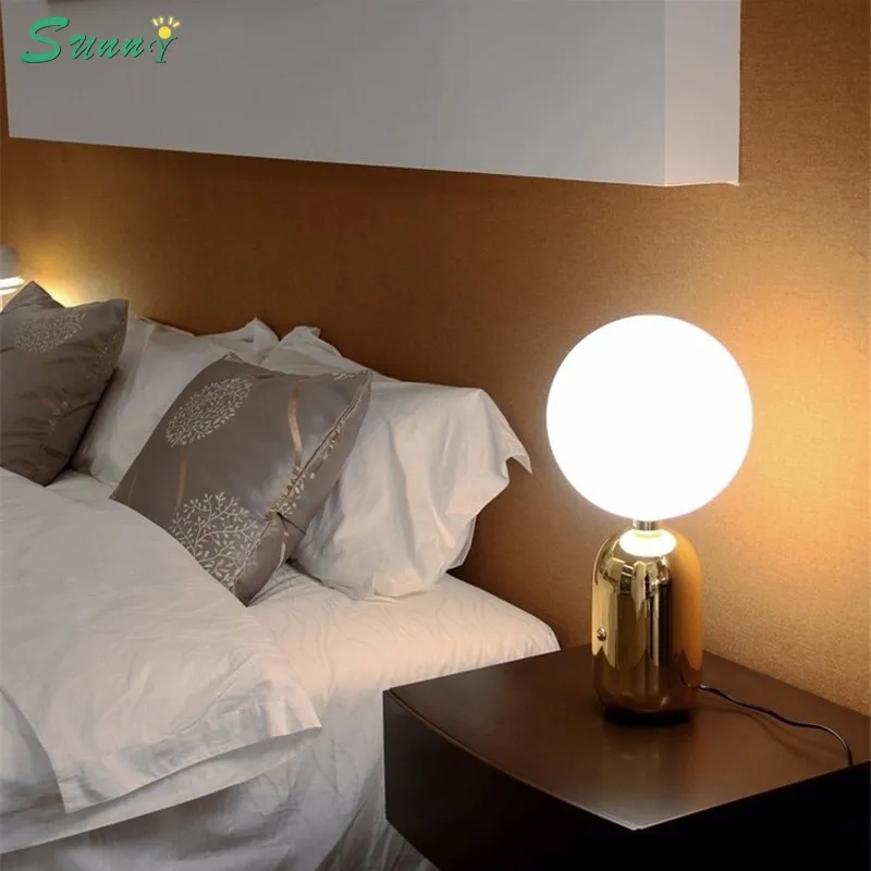 Современная дизайнерская Светодиодная настольная лампа, модное Простое домашнее декоративное стекло, настольная лампа, прикроватная лампа для спальни, Настольная декоративная светодиодная настольная лампа