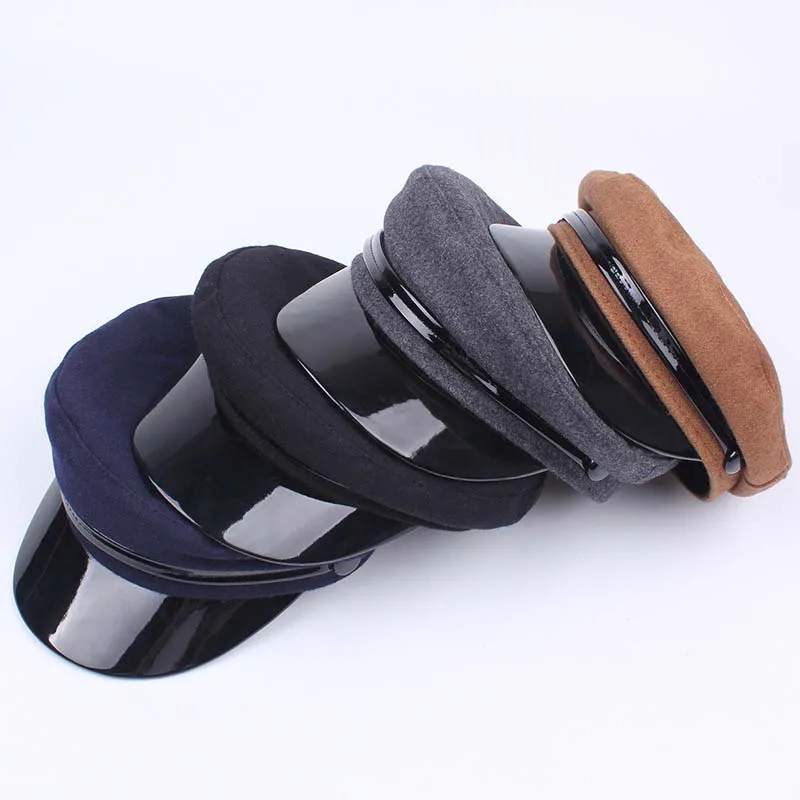  QDKPOTC Military Cap Female Wint Ereep Warm Hats Women Ladies Flat Top Militar Hat Pu Leather Visor