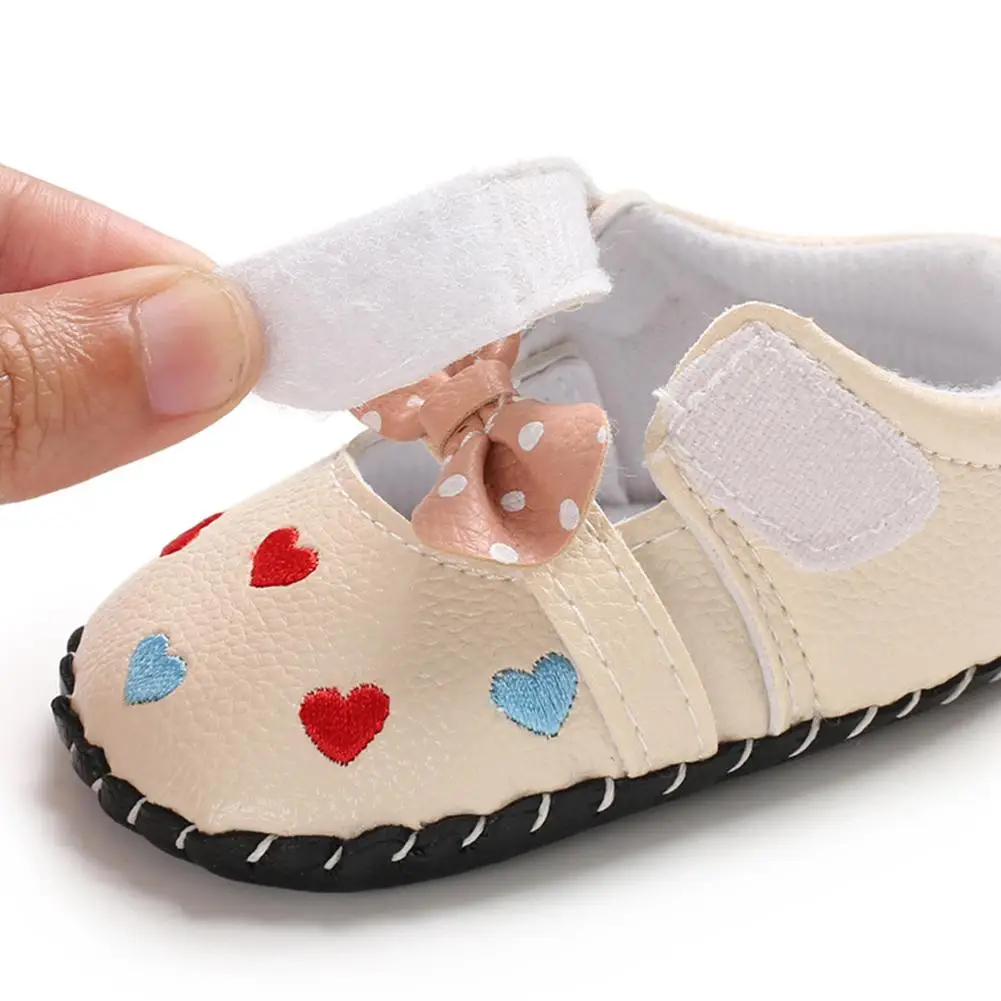 Обувь с мягкой подошвой для маленьких мальчиков и девочек