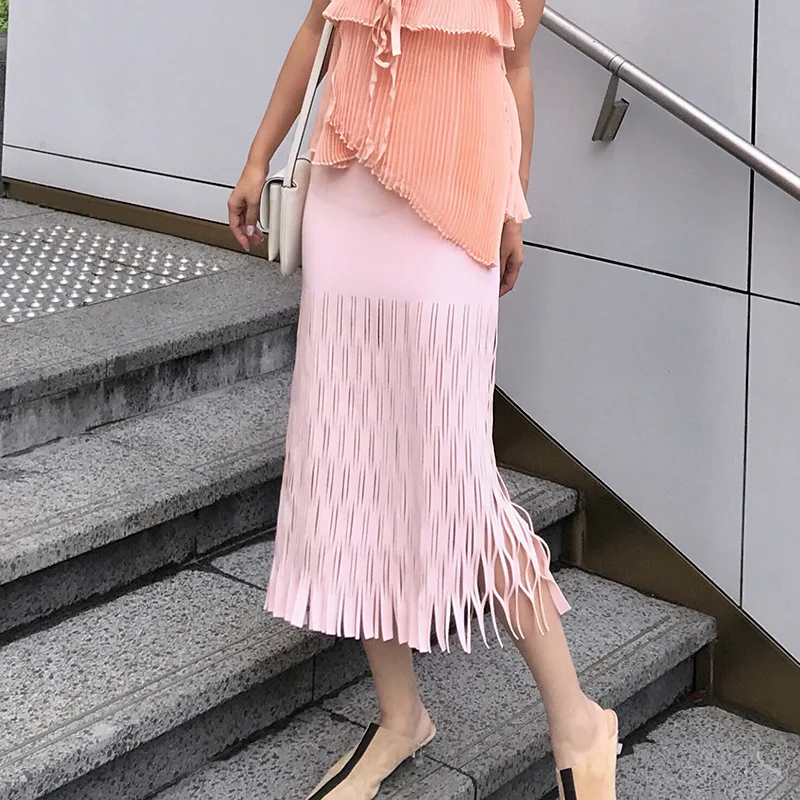 

Air Cotton Dark Flower Perforation High Fanny Hip Skirt Long Powder Skirt Bust 2019 Knee-Length Hollow Out Straight Skirts Women