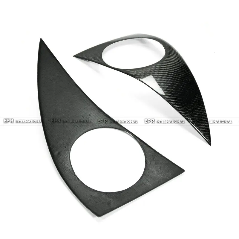 98-05 IS200 Rear Brake Light Cover (4)_1