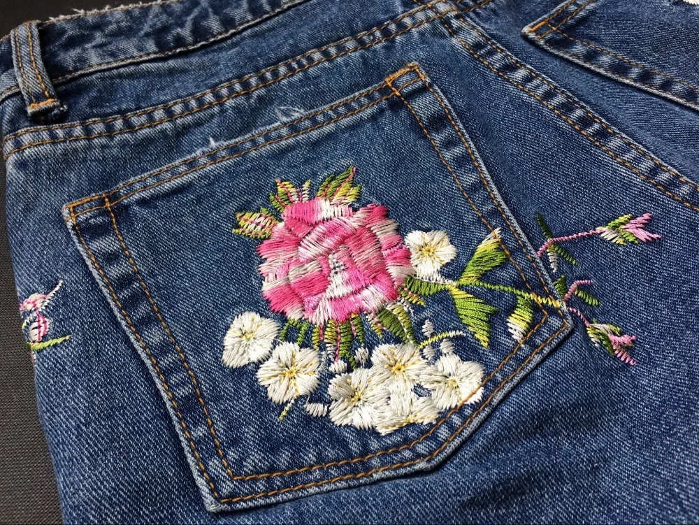 2017 Europe and the United States women\'s three-dimensional 3D heavy craft bird flowers before and after embroidery high waist Slim straight jeans large code system 46 yards (33)