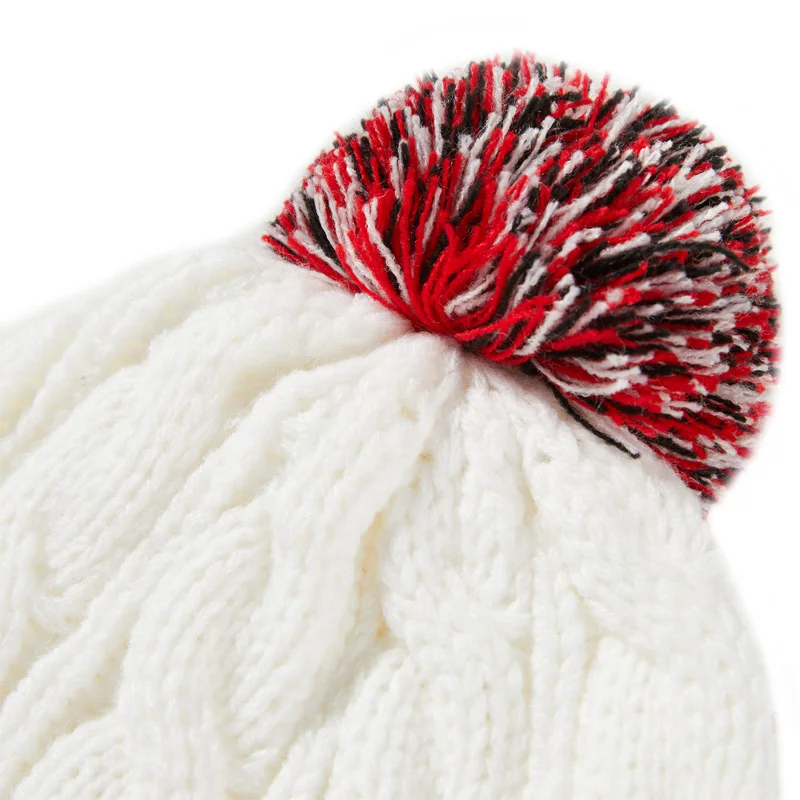 knitted-hat-white-print-cap-detail1