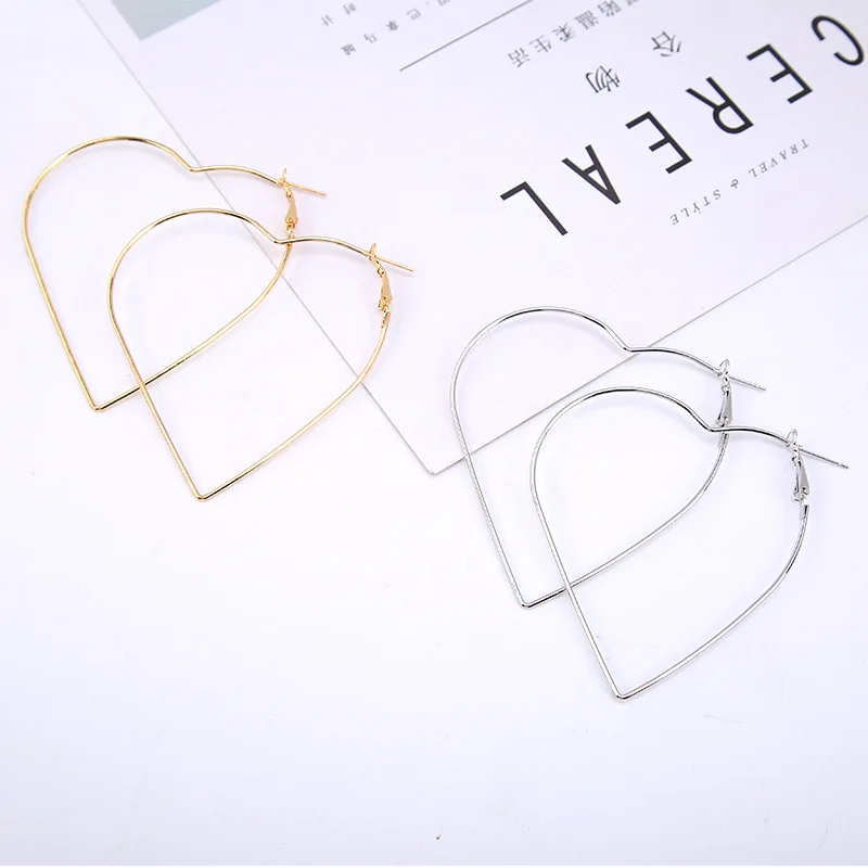 

2 Kinds Metallic Thin Band Piercing Silver Golden Heart Hoop Earrings for Women