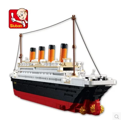 

Model building kits city Titanic RMS ship 3D blocks Educational model building toys hobbies for children compatible with Legoing
