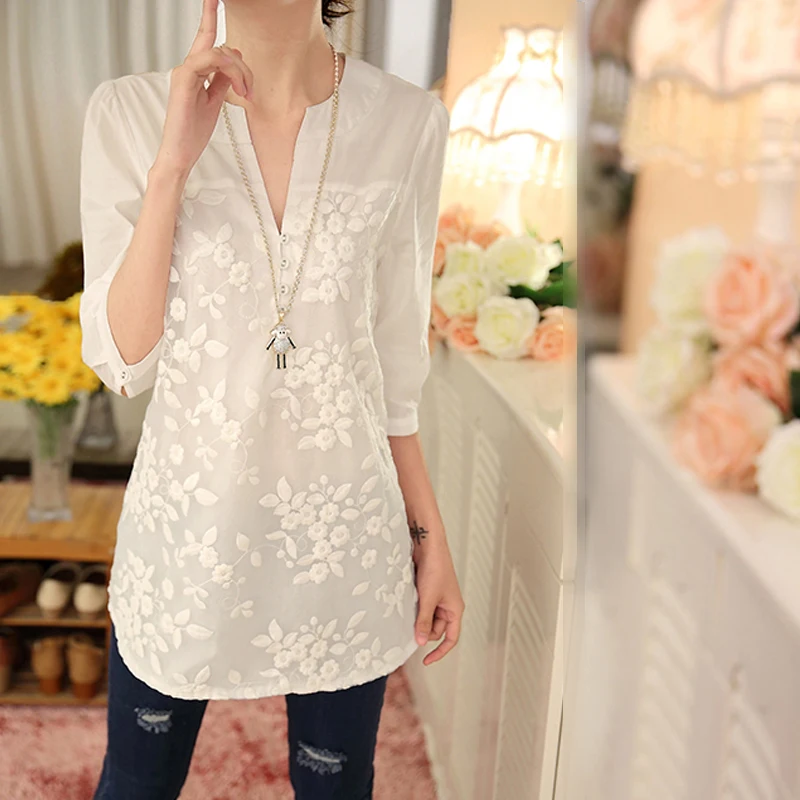 

2017 spring and summer women clothing lace blouses new style white casual V-neck blouses