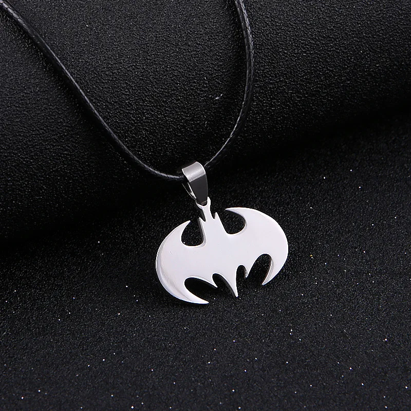 Fashion Silver chain Men Necklaces Jewelry Slippy Bat Batman Sign Pendant Stainless Steel Pendant with Chain Necklace