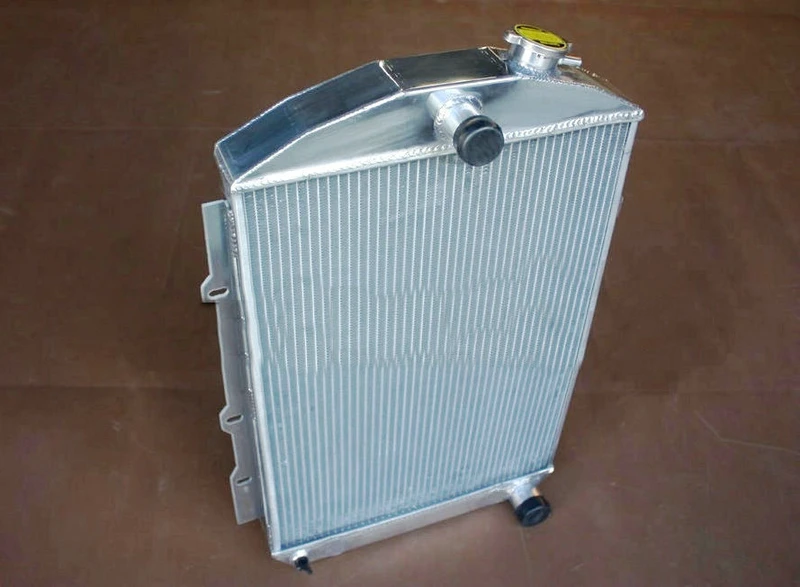 STREET ROD 350 V8 1938 manual Aluminum radiator for CHEVY HOT