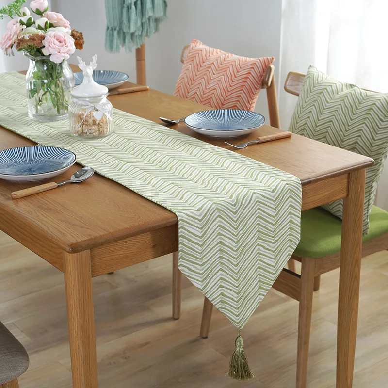 

Modern Fresh Green Print Dinner Table Runners Restaurant Home Decorative Coffee Tea Table Flag Hotel Bed Runner Cabinet Towels