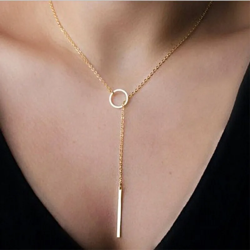 

A women love fashion brand, elegant simple material of the pendant necklace factory outlet