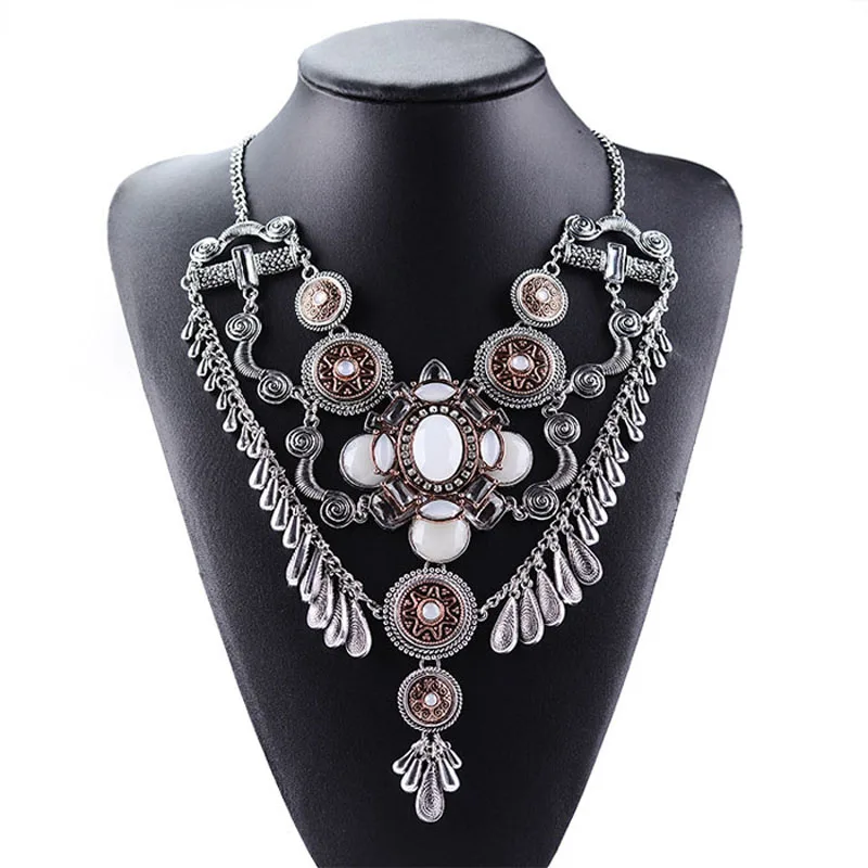 Big Vintage Chunky Bib Pendant Statement Necklace 2016 New Antique Gold