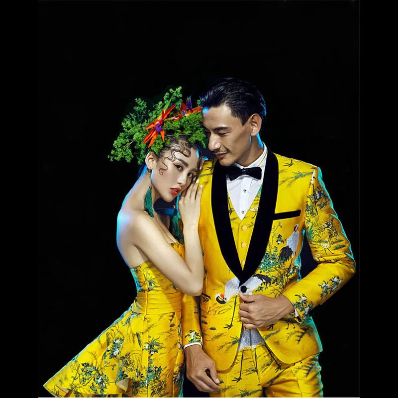 

Mens Gold Yellow 4 Pieces Set Quality Red-crowned Crane Pattern Brocade Jacquard Suits Wedding Groom Tuxedo Stage Costume