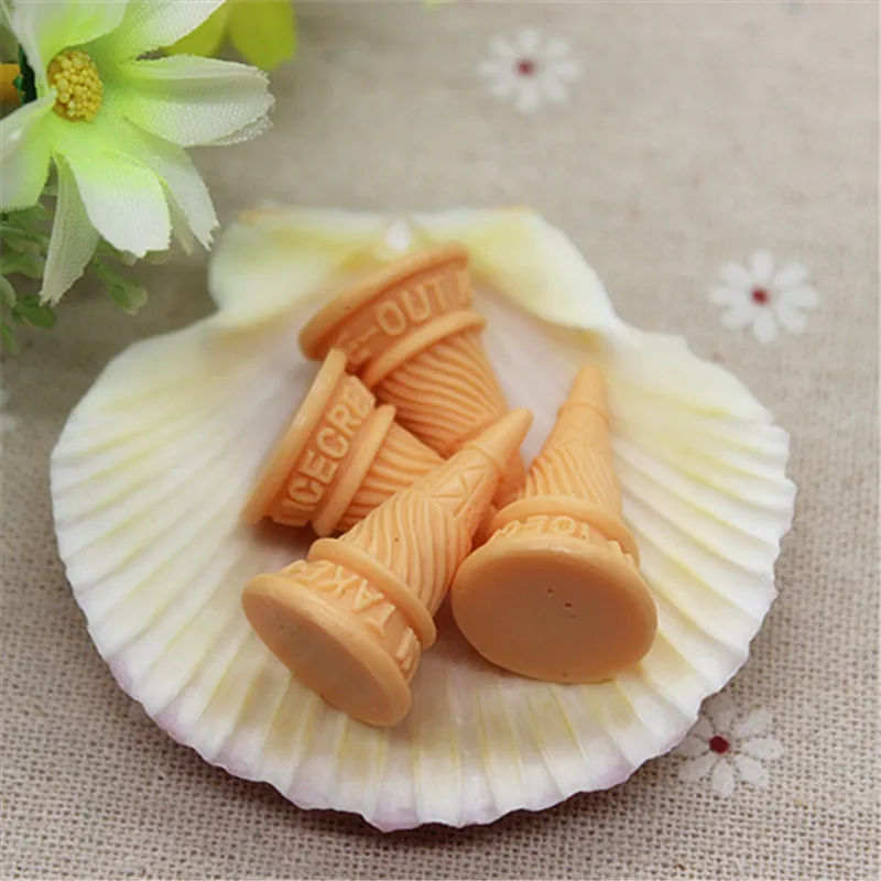 

10pcs Kawaii Simulation Food Resin 3D Ice Cream Cone Base DIY Decorative Craft Scrapbooking Accessories,19*29mm