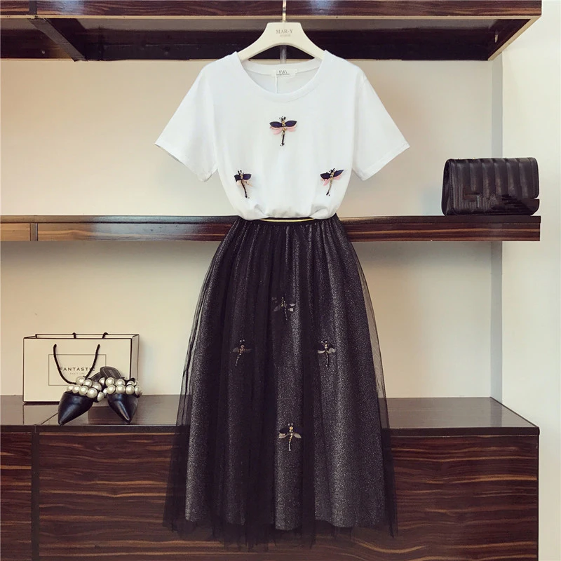 

High Quality 2 Pieces Set Summer New Beading Tees Skirts Diamond 3D Dragonfly Cotton T-Shirt + Bright Silk Mesh Skirts Women Set