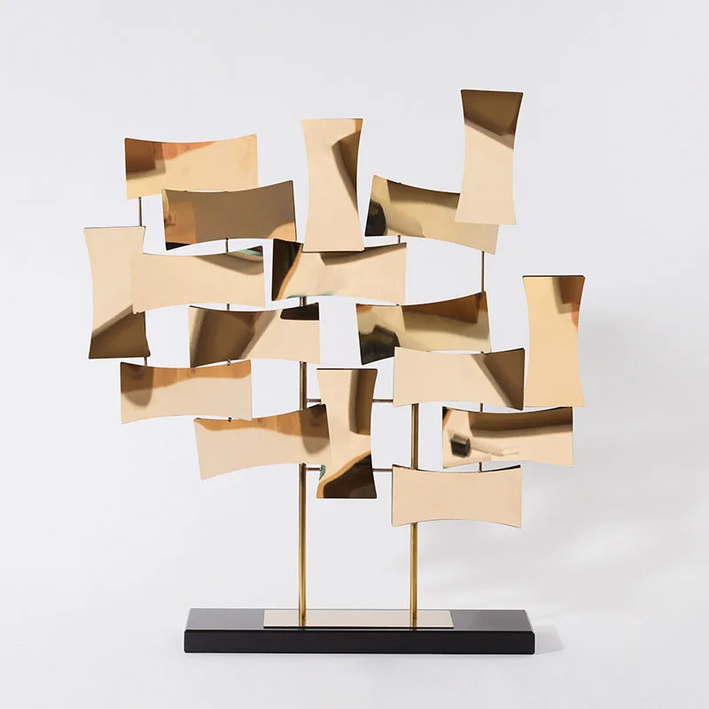 

Modern Minimalist Golde Stainless Steel Ornaments Abstract Statues European Black Marble Home Decorations Wedding Gifts Crafts