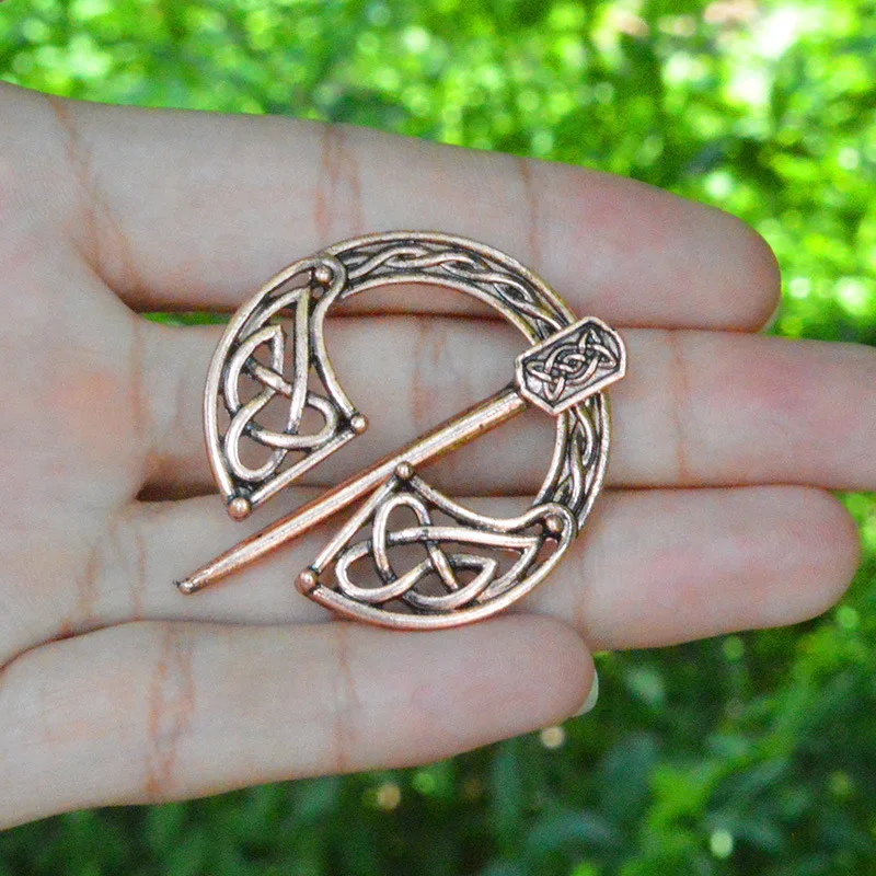 

New Creative Hand Forged Medieval Norse Viking Series Brooch for Men Women Vintage Belt Buckles Denim Jackets Collar Accessories
