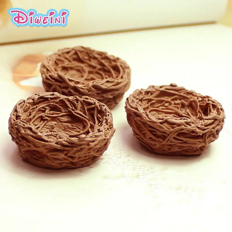 Figuras de ação Modelo de simulação Ninho de Ovos de Aves Casa Em Miniatura Estatueta De Fadas casa Garden Wedding Decoração Boneca de brinquedo de presente Menina