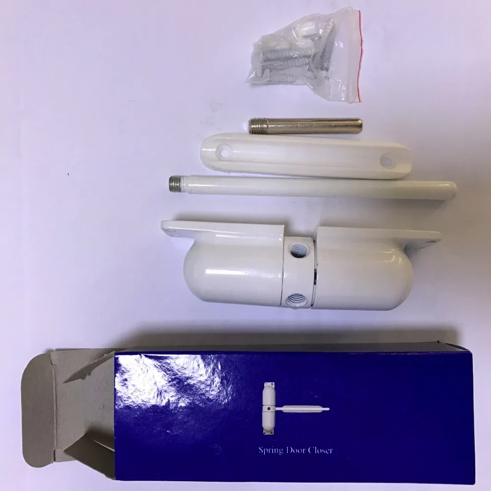 4351438417_1946877810