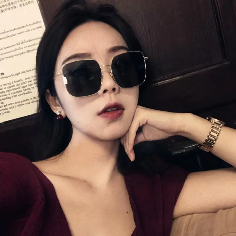 

Accalia Big Frame Shades Oversized Sunglasses Square Brand Designer Vintage Women Fashion Sun Glasses Oculos De Sol UV400