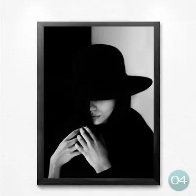Life-Is-Short-Buy-The-Shoes-Love-Fashion-Makeup-Painting-Wall-Picture-For-Room-Decorative-Painting.jpg_640x640 (4)